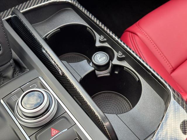 レヴァンテ Ｓグランスポーツ　左ハンドル　パノラマサンルーフ　赤革　カーボントリム　ハーマンカードン　ＡＣＣ　ＯＰ２１ＡＷ（ヘリオス）　全席シートヒーター　Ｒドア拡張キーレス　トランクキックセンサー　全方位カメラ　イージーエントリ（49枚目）