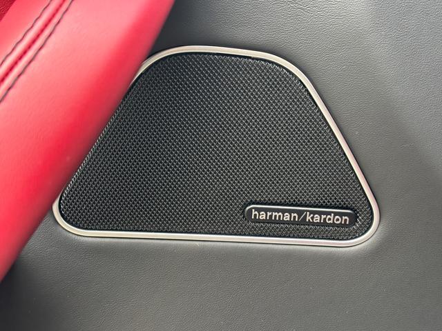 レヴァンテ Ｓグランスポーツ　左ハンドル　パノラマサンルーフ　赤革　カーボントリム　ハーマンカードン　ＡＣＣ　ＯＰ２１ＡＷ（ヘリオス）　全席シートヒーター　Ｒドア拡張キーレス　トランクキックセンサー　全方位カメラ　イージーエントリ（54枚目）