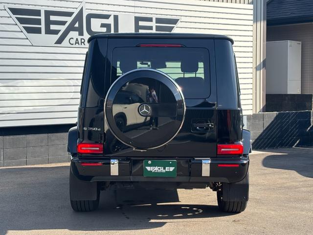 Gクラス G350d AMGライン 1年保証付 1オナ サンルーフ アダブティブダンピングシステム ラグジュアリーPKG 黒革 全席シートヒーター ブルメスターサウンド レーダーセーフティ ACC 全方位カメラ TV アンビエントライト(9枚目)