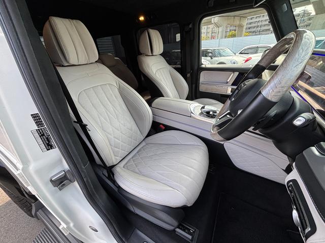 Ｇクラス Ｇ４００ｄ　マヌファクトゥーアエディション　１年保証付　１オーナー　ナイトＰＫＧ　白革ダイヤモンドステッチ　ＳＲ　アダブティブダンピングシステム　ブラバスフロントスポイラー　ＩＩＤ電動ステップ　デジタルインナーミラー　ＡＤＶ１（２２インチＡＷ）（4枚目）