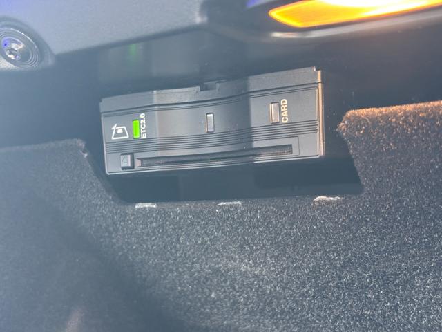 Ｇクラス Ｇ４００ｄ　マヌファクトゥーアエディション　１年保証付　１オーナー　ナイトＰＫＧ　白革ダイヤモンドステッチ　ＳＲ　アダブティブダンピングシステム　ブラバスフロントスポイラー　ＩＩＤ電動ステップ　デジタルインナーミラー　ＡＤＶ１（２２インチＡＷ）（65枚目）