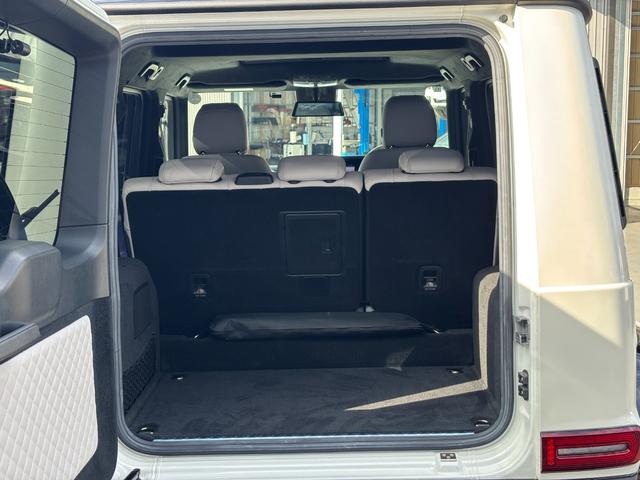 Ｇクラス Ｇ４００ｄ　マヌファクトゥーアエディション　１年保証付　１オーナー　ナイトＰＫＧ　白革ダイヤモンドステッチ　ＳＲ　アダブティブダンピングシステム　ブラバスフロントスポイラー　ＩＩＤ電動ステップ　デジタルインナーミラー　ＡＤＶ１（２２インチＡＷ）（69枚目）