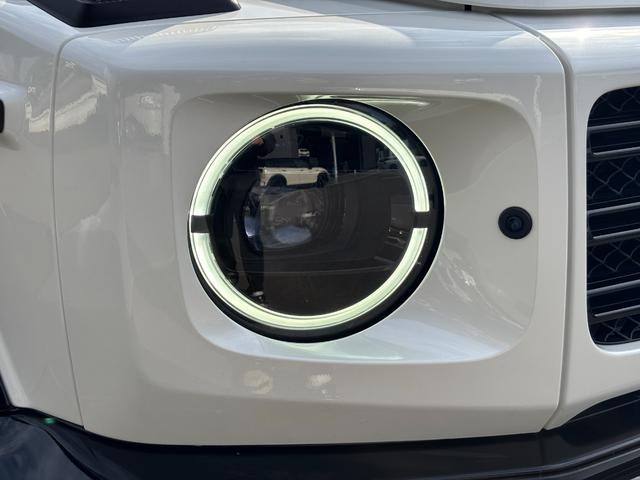 Ｇクラス Ｇ４００ｄ　マヌファクトゥーアエディション　１年保証付　１オーナー　ナイトＰＫＧ　白革ダイヤモンドステッチ　ＳＲ　アダブティブダンピングシステム　ブラバスフロントスポイラー　ＩＩＤ電動ステップ　デジタルインナーミラー　ＡＤＶ１（２２インチＡＷ）（75枚目）