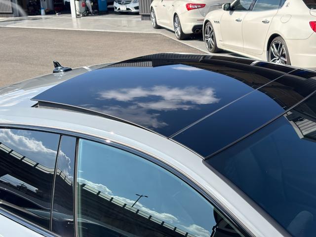 ＲＳ５スポーツバック ベースグレード　１オナ　パノラマサンルーフ　カーボンスタイリングＰＫＧ　全席シートヒーター　純正ナビ　ＴＶ　全方位カメラ　純正２０インチＡＷ（14枚目）