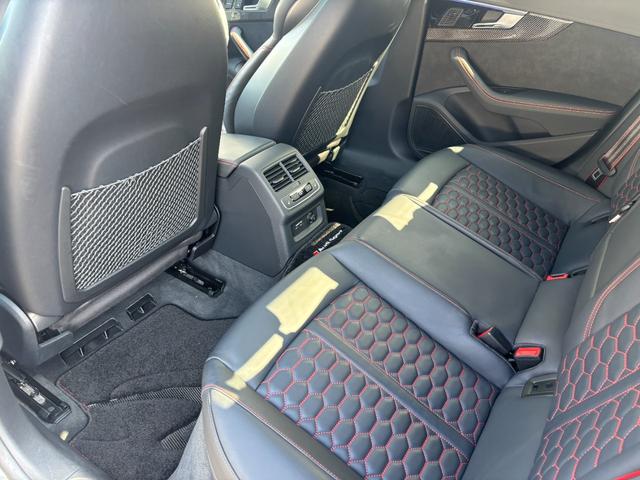 ＲＳ５スポーツバック ベースグレード　１オナ　パノラマサンルーフ　カーボンスタイリングＰＫＧ　全席シートヒーター　純正ナビ　ＴＶ　全方位カメラ　純正２０インチＡＷ（35枚目）