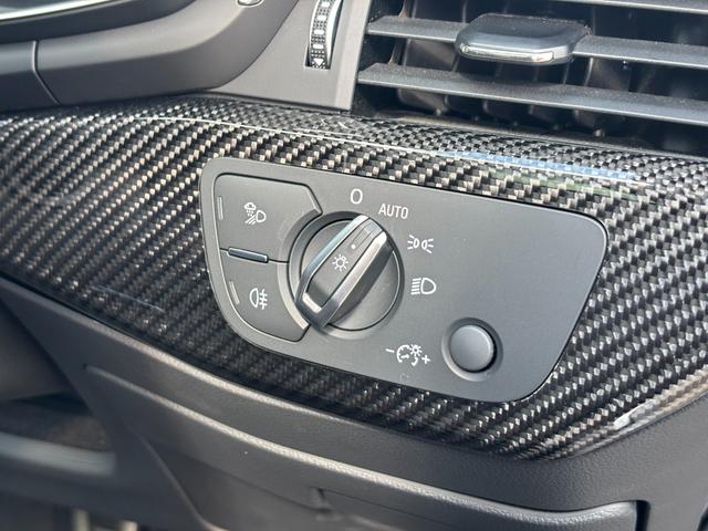 ＲＳ５スポーツバック ベースグレード　１オナ　パノラマサンルーフ　カーボンスタイリングＰＫＧ　全席シートヒーター　純正ナビ　ＴＶ　全方位カメラ　純正２０インチＡＷ（53枚目）