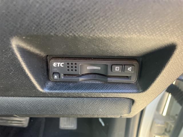 ステップワゴンスパーダ ナビTV Bモニター 両側パワースライドドア ETC フリップダウンモニター ミラーウィンカー アルミホイール HID スマートキー(18枚目)