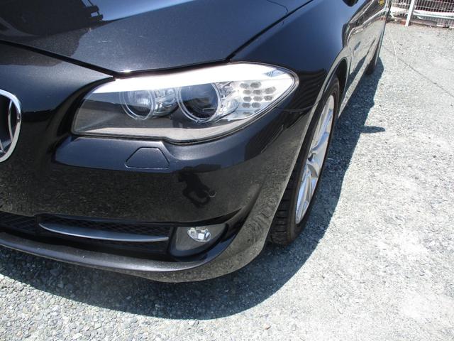 ５シリーズ ５３５ｉツーリング　Ｖ６ツインカムインタークーラー付ツインターボ　８速ＭＴモード付ＡＴ　プッシュスタート　１８インチＢＭＷ純正アルミ　レーンアシスト　アシストブレーキ　ナビ＆テレビ　ブルートゥース付　サンルーフ　ＥＴＣ（14枚目）