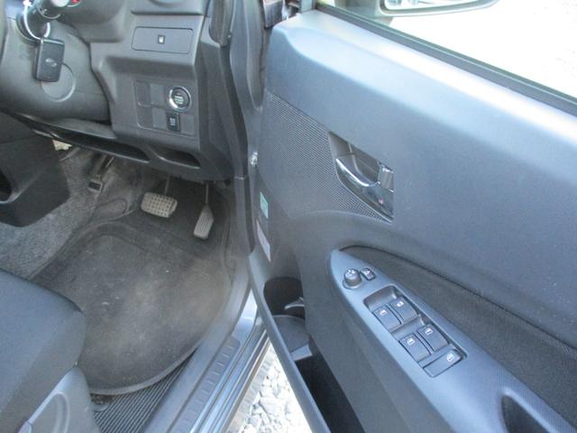 ムーヴ カスタム　ＲＳ　ツインカムインタークーラー付ターボ　ＣＶＴ　７インチワイドナビ＆フルセグテレビ　ブルートゥース付　１５インチアルミ　プッシュスタート　スマートキー　オートエアコン　ＬＥＤヘッドライト　ＥＴＣ付き（12枚目）