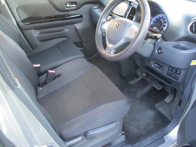 スペーシアカスタム ＴＳ　純正フルエアロ　インタークーラー付ツインカムターボ　エネチャージ　社外ナビ＆フルセグテレビ　ブルートゥース付　プッシュスタート　スマートキー２個　両側パワースライドドア　オートエアコン　ＨＩＤ　ＥＴＣ（7枚目）