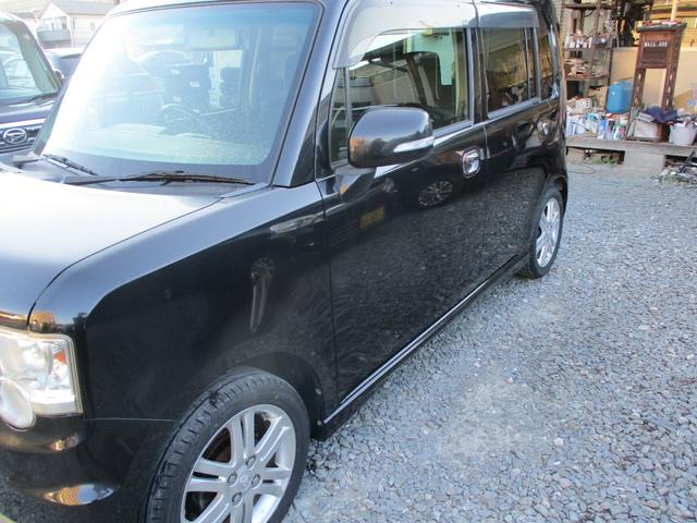 ピクシススペース カスタム　ＲＳ　純正エアロ　インタークーラー付ツインカムターボ　ＣＶＴ＆エコアイドル　７インチワイドナビ＆テレビ　ブルートゥース付き　１５インチアルミ　スマートキー　オートエアコン　ＨＩＤヘッドライト　ＥＴＣ（15枚目）