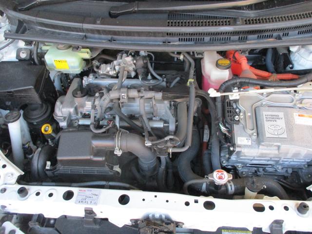 アクア G トヨタセーフティセンス ハイブリッド車 7インチワイドナビ&フルセグテレビ ブルートゥース付き 社外アルミ プッシュスタート LEDヘッドライト スマートキー2個 オートエアコン デジタルメーター(15枚目)