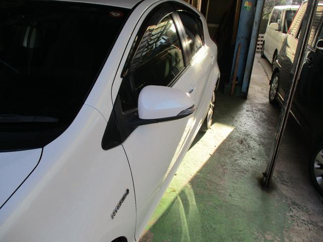 アクア G トヨタセーフティセンス ハイブリッド車 7インチワイドナビ&フルセグテレビ ブルートゥース付き 社外アルミ プッシュスタート LEDヘッドライト スマートキー2個 オートエアコン デジタルメーター(17枚目)