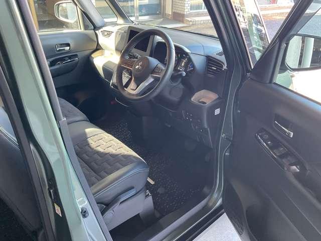 デリカミニ T プレミアム アラウンドビューモニター 両側パワースラ ETC車載器 LEDランプ クルコン キーレスエントリー ABS エアバッグ パワステ ベンチシート オートエアコン ターボ車 フロントカメラ バックカメラ(12枚目)