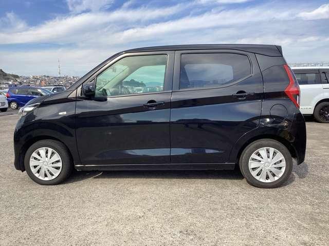 ｅＫワゴン Ｍ　アイドリングストップ　ナビ　ＥＴＣ　踏み間違い防止アシスト　ＥＴＣ　パワーウィンドウ　ナビ　マニュアルエアコン　キーレスエントリー　前席シートヒーター　エアバック　パワステ　アイドリングストップ（10枚目）