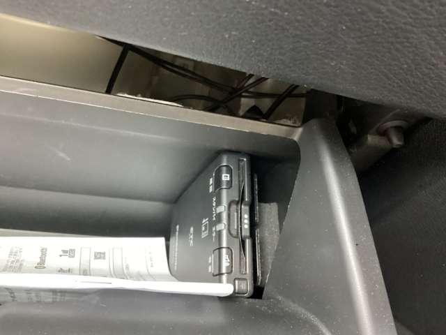 ｅＫワゴン Ｍ　アイドリングストップ　ナビ　ＥＴＣ　踏み間違い防止アシスト　ＥＴＣ　パワーウィンドウ　ナビ　マニュアルエアコン　キーレスエントリー　前席シートヒーター　エアバック　パワステ　アイドリングストップ（13枚目）