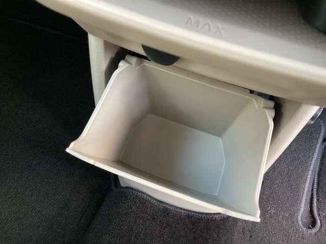 ｅＫスペース Ｇ　アイドリングストップ　フルオートエアコン　サイドカーテンエアバック　コーナーセンサー　シートヒーター　インテリキー　アイドリングストップ　盗難防止装置　ベンチシート　両側スライド片側電動　横滑防止（18枚目）