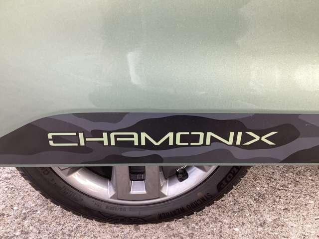 デリカミニ Ｔ　プレミアム　シャモニーパッケージ　９型ＤＡ　ＥＴＣ車載器　ＬＥＤランプ　キーレスエントリー　ＡＢＳ　エアバッグ　パワステ　ベンチシート　オートエアコン　ターボ車　スマートキー　パワーウィンドウ　シートヒーター（6枚目）