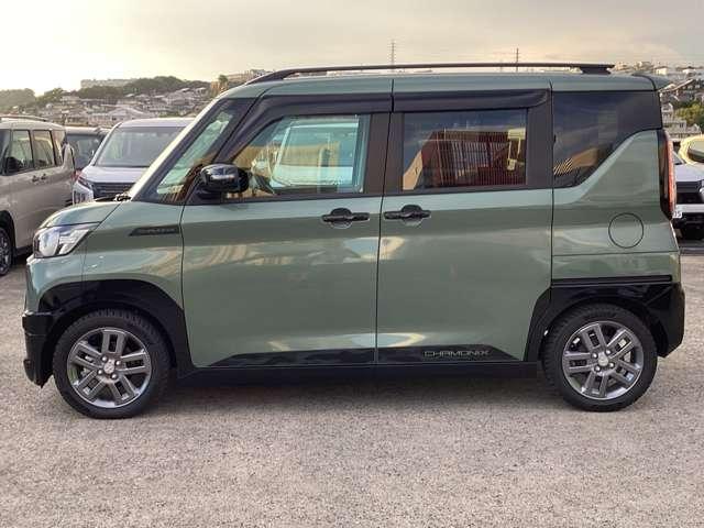 デリカミニ Ｔ　プレミアム　シャモニーパッケージ　９型ＤＡ　ＥＴＣ車載器　ＬＥＤランプ　キーレスエントリー　ＡＢＳ　エアバッグ　パワステ　ベンチシート　オートエアコン　ターボ車　スマートキー　パワーウィンドウ　シートヒーター（11枚目）