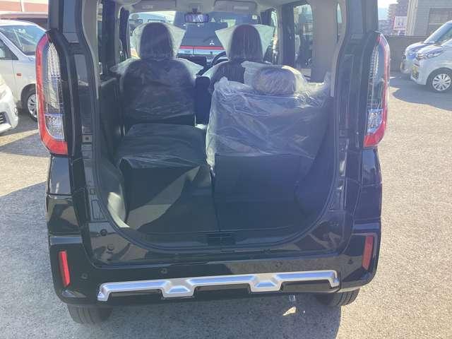 デリカミニ Ｇ　プレミアム　マイパイロット　デジタルインナーミラー　ＬＥＤ　Ａクルコン　シートヒーター　ベンチシート　エアコン　コーナーセンサー　パワステ　アルミホイール　キーレスエントリー　エアバッグ　スマートキー　寒冷地仕様（18枚目）