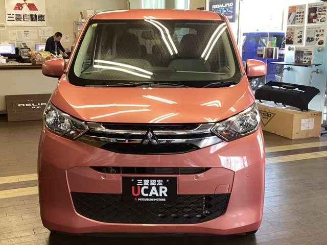 ｅＫワゴン Ｍ　アイドリングストップ　踏み間違い防止アシスト　イモビライザー　パワーウィンドウ　Ｐセンサー　マニュアルエアコン　キーレスエントリー　前席シートヒーター　ＡＳＣ　エアバック　パワステ　ＡＢＳ　寒冷地仕様（3枚目）