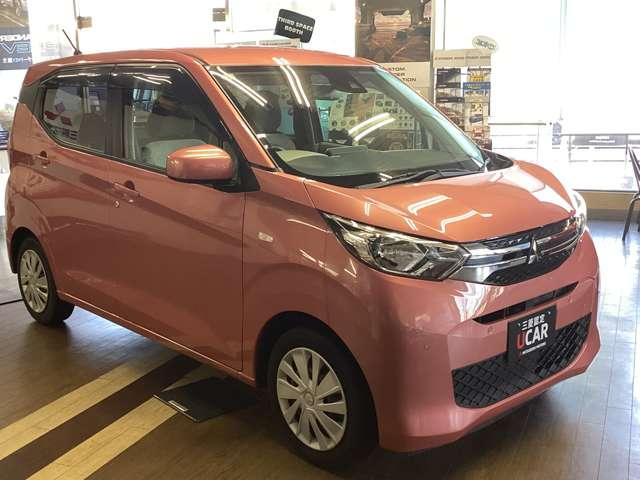 ｅＫワゴン Ｍ　アイドリングストップ　踏み間違い防止アシスト　イモビライザー　パワーウィンドウ　Ｐセンサー　マニュアルエアコン　キーレスエントリー　前席シートヒーター　ＡＳＣ　エアバック　パワステ　ＡＢＳ　寒冷地仕様（4枚目）