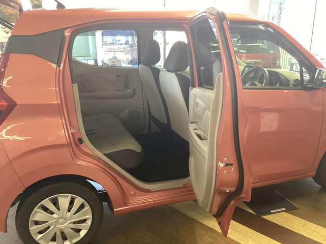 ｅＫワゴン Ｍ　アイドリングストップ　踏み間違い防止アシスト　イモビライザー　パワーウィンドウ　Ｐセンサー　マニュアルエアコン　キーレスエントリー　前席シートヒーター　ＡＳＣ　エアバック　パワステ　ＡＢＳ　寒冷地仕様（13枚目）