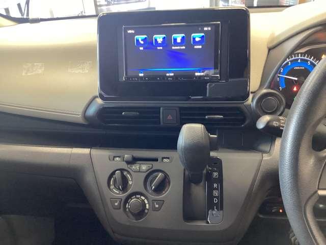 ｅＫワゴン Ｍ　アイドリングストップ　踏み間違い防止アシスト　イモビライザー　パワーウィンドウ　Ｐセンサー　マニュアルエアコン　キーレスエントリー　前席シートヒーター　ＡＳＣ　エアバック　パワステ　ＡＢＳ　寒冷地仕様（17枚目）