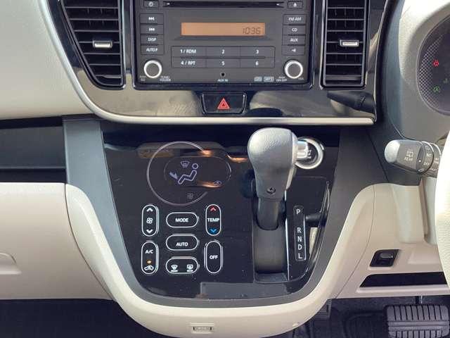 eKスペース G セーフティパッケージ シートヒータ 横滑り防止 オートエアコン スマートキー i-stop バックカメラ キーフリー パワーウィンドウ エアバッグ ABS サイドカメラ 盗難防止システム ベンチシート 衝突警告(13枚目)