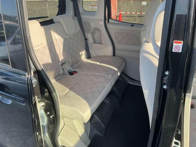 eKスペース G パワーウインドウ Wエアバッグ スマキー 盗難防止システム シートヒーター エアコン パワーステアリング ベンチシート ABS キーレスエントリー 運転席エアバッグ 寒冷地仕様 横滑り防止装置付き(13枚目)