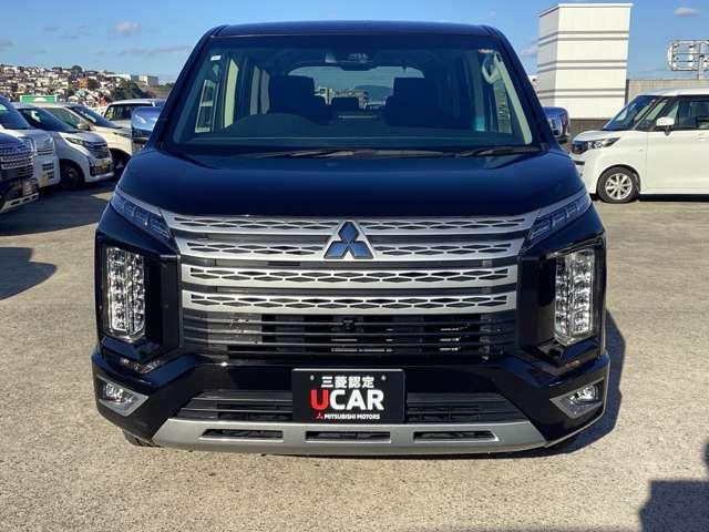 デリカD:5 P Bモニター 地デジ DVD再生 ナビTV シートヒーター ETC 4WD 電動シ-ト 寒冷地仕様 メモリナビ ABS 3列 オートエアコン ASC 盗難防止装置 パワーウインドウ エアバッグ(18枚目)