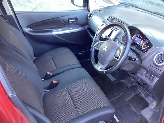 ｅＫワゴン Ｇ　アイドリングＳＴＯＰ　ＡＷ　Ｂモニター　パワーウィンド　キーレスエントリー　ナビテレビ　オートエアコン　イモビライザー　ベンチシート　ＰＳ　ＡＢＳ　メモリーナビ　スマートキー＆プッシュスタート（11枚目）