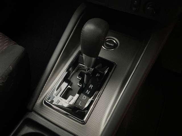 RVR G 衝突被害軽減ブレーキ ナビ TV 衝突低減ブレーキ セキュリティー 切り替え4WD キーレスエントリー Bモニター パワーウィンドウ メモリナビ エアコン ナビ&TV ABS 横滑り防止機能 クルコン(8枚目)