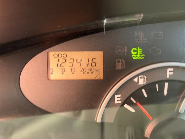 タント 　ＣＤ　エアコン　パワステ　パワーウィンドウ　ＡＢＳ　運転席エアバッグ　助手席エアバッグ　盗難防止システム　アルミホイール（7枚目）