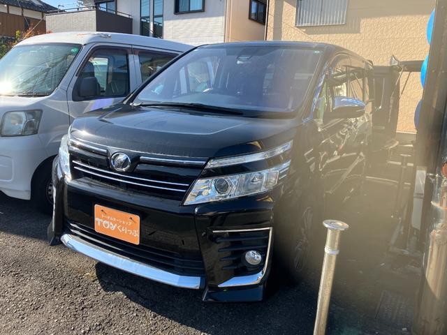 ヴォクシー ナビTV Bモニター ETC ミラーウィンカー 両側パワースライドドア スマートキー プッシュスタートボタン アイドリングストップ(2枚目)