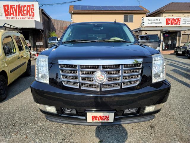 キャデラック キャデラックエスカレード ベースグレード １ナンバー登録 ブラックレザーシート サンルーフ ８型ナビ フルセグ バック サイドカメラ 168 0万円 平成19年 07年 福岡県 中古車 価格 Com