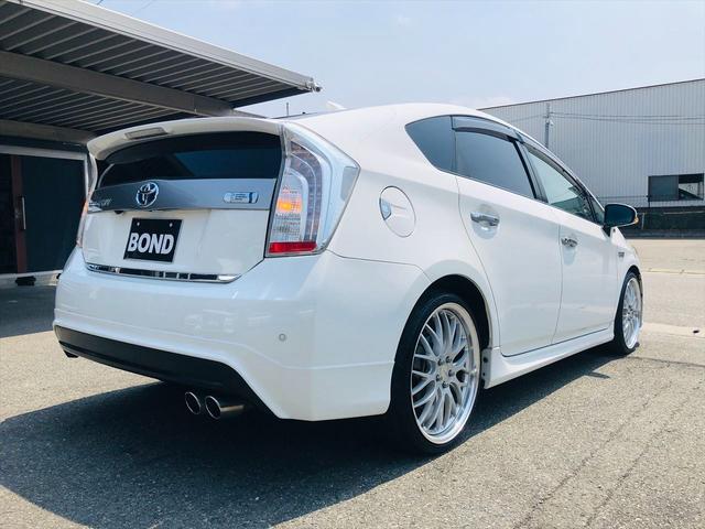 プリウスＰＨＶ Ｓ　社外１９インチアルミホイール　ローダウン　モデリスタエアロ　純正ナビ　フルセグＴＶ　ＤＶＤ　Ｂｌｕｅｔｏｏｔｈ　ＥＴＣ　バックカメラ　プッシュスタート　スマートキー　シートヒーター　ＨＩＤヘッドライト（79枚目）