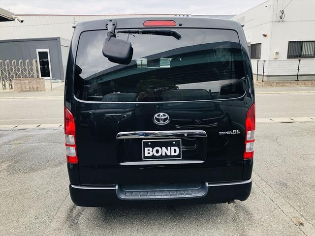 レジアスエースバン ロングスーパーＧＬ　２型　７人乗り　後席モニター　ドライブレコーダー　ローダウン　社外１８インチアルミホイール　社外ナビ　フルセグＴＶ　ＤＶＤ　Ｂｌｕｅｔｏｏｔｈ　ＥＴＣ　バックカメラ　キーレスエントリー　両側スライド（13枚目）