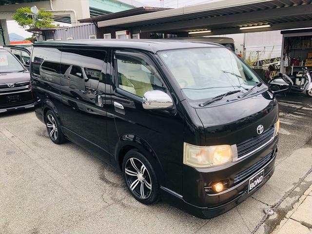 レジアスエースバン ロングスーパーＧＬ　２型　７人乗り　後席モニター　ドライブレコーダー　ローダウン　社外１８インチアルミホイール　社外ナビ　フルセグＴＶ　ＤＶＤ　Ｂｌｕｅｔｏｏｔｈ　ＥＴＣ　バックカメラ　キーレスエントリー　両側スライド（79枚目）