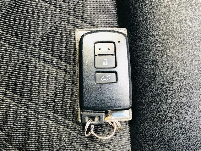 ハリアー プレミアム　サンルーフ　社外エアロ　パワーバックドア　ドライブレコーダー　純正ナビ　フルセグＴＶ　ＤＶＤ　Ｂｌｕｅｔｏｏｔｈ　ＥＴＣ　バックカメラ　パワーシート　プッシュスタート　スマートキー　ＬＥＤヘッドライト（53枚目）