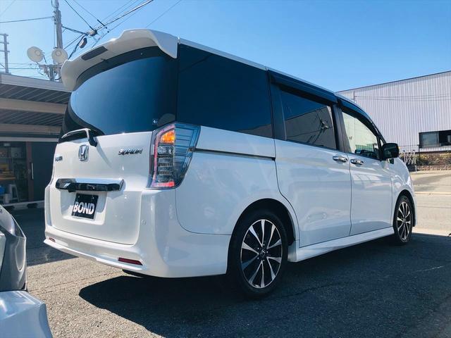 ステップワゴンスパーダ Ｚ　クールスピリット　両側パワースライドドア　前後ドライブレコーダー　純正ナビ　フルセグＴＶ　ＤＶＤ　ＥＴＣ　バックカメラ　スマートキー　キーレスエントリー　パドルシフト　ＨＩＤヘッドライト　フォグランプ　純正１７ＡＷ（76枚目）