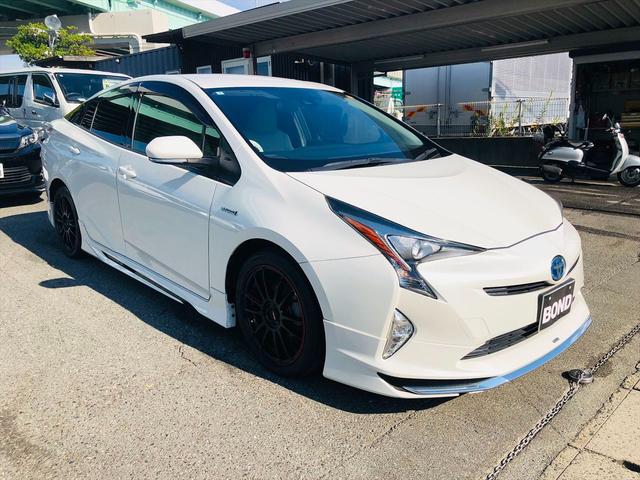 プリウス Ｓ　モデリスタエアロ　社外１７インチアルミホイール　純正ナビ　フルセグＴＶ　ＤＶＤ　Ｂｌｕｅｔｏｏｔｈ　ＥＴＣ　バックカメラ　プッシュスタート　スマートキー　ＬＥＤヘッドライト　フォグランプ（43枚目）