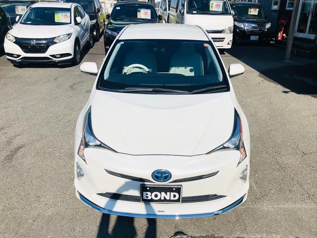 プリウス Ｓ　モデリスタエアロ　社外１７インチアルミホイール　純正ナビ　フルセグＴＶ　ＤＶＤ　Ｂｌｕｅｔｏｏｔｈ　ＥＴＣ　バックカメラ　プッシュスタート　スマートキー　ＬＥＤヘッドライト　フォグランプ（44枚目）