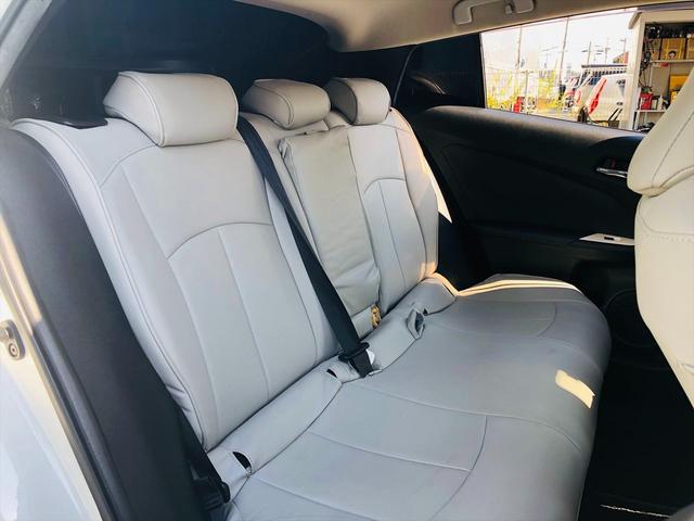 プリウス Ｓ　モデリスタエアロ　社外１７インチアルミホイール　純正ナビ　フルセグＴＶ　ＤＶＤ　Ｂｌｕｅｔｏｏｔｈ　ＥＴＣ　バックカメラ　プッシュスタート　スマートキー　ＬＥＤヘッドライト　フォグランプ（55枚目）