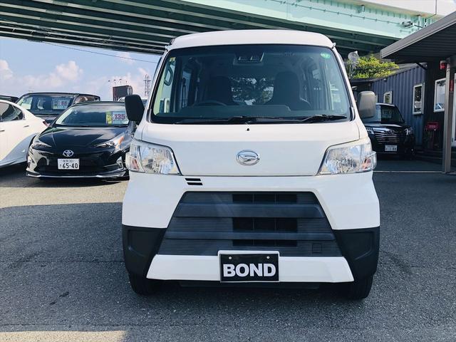 ハイゼットカーゴ スペシャルＳＡＩＩＩ　ハイルーフ　障害物センサー　レーンキープアシスト　衝突軽減ブレーキ　横滑り防止装置　両側スライドドア　純正ラジオ　アイドリングストップ　フルフラットシート　パワーステアリング　運転席・助手席エアバック（12枚目）