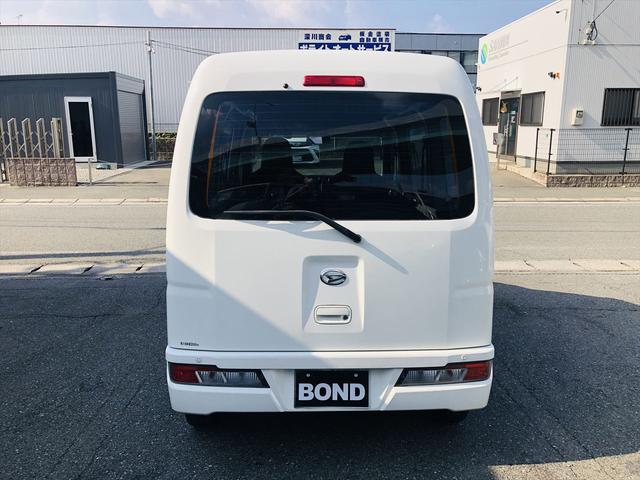 ハイゼットカーゴ スペシャルＳＡＩＩＩ　ハイルーフ　障害物センサー　レーンキープアシスト　衝突軽減ブレーキ　横滑り防止装置　両側スライドドア　純正ラジオ　アイドリングストップ　フルフラットシート　パワーステアリング　運転席・助手席エアバック（13枚目）