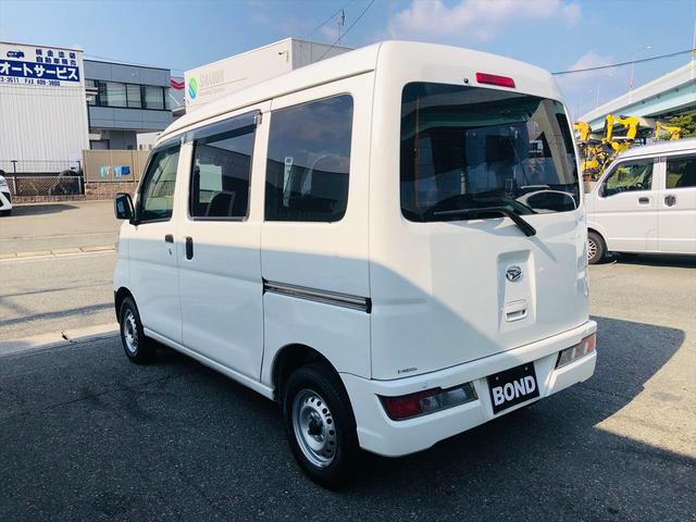 ハイゼットカーゴ スペシャルＳＡＩＩＩ　ハイルーフ　障害物センサー　レーンキープアシスト　衝突軽減ブレーキ　横滑り防止装置　両側スライドドア　純正ラジオ　アイドリングストップ　フルフラットシート　パワーステアリング　運転席・助手席エアバック（36枚目）