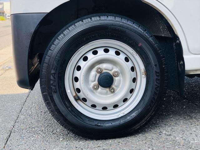 ハイゼットカーゴ スペシャルＳＡＩＩＩ　ハイルーフ　障害物センサー　レーンキープアシスト　衝突軽減ブレーキ　横滑り防止装置　両側スライドドア　純正ラジオ　アイドリングストップ　フルフラットシート　パワーステアリング　運転席・助手席エアバック（66枚目）