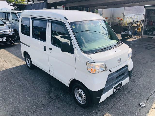 ハイゼットカーゴ スペシャルＳＡＩＩＩ　ハイルーフ　障害物センサー　レーンキープアシスト　衝突軽減ブレーキ　横滑り防止装置　両側スライドドア　純正ラジオ　アイドリングストップ　フルフラットシート　パワーステアリング　運転席・助手席エアバック（73枚目）