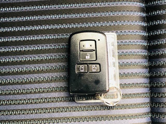 ヴォクシー ＺＳ　両側パワースライドドア　純正ナビ　フルセグＴＶ　ＤＶＤ　Ｂｌｕｅｔｏｏｔｈ　ＥＴＣ　バックカメラ　プッシュスタート　スマートキー　ＬＥＤヘッドライト　フォグランプ　純正１６ＡＷ　アイドリングストップ（55枚目）